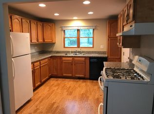 21281 W Danny Ln, Lake Villa, IL 60046