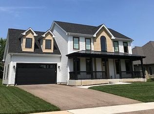 694 Ridge Dr, Elburn, IL 60119