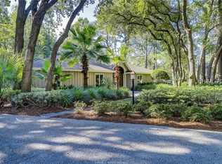 54 Folly Field Rd, Hilton Head Island, SC 29928