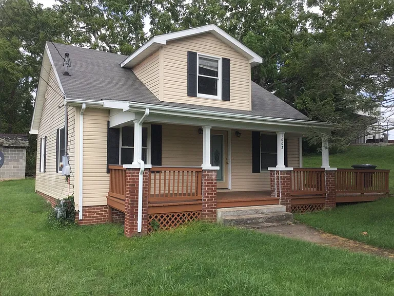 1603 Staples St — Photo 1