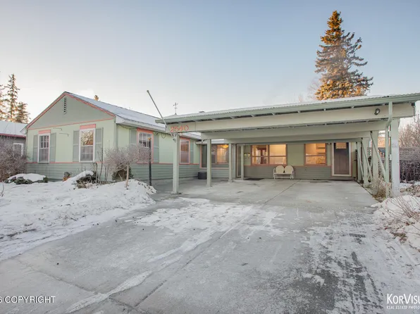 2540 Lord Baranof Dr, Anchorage, AK 99517