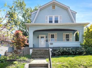 402 N Rock Glen Rd, Baltimore, MD 21229