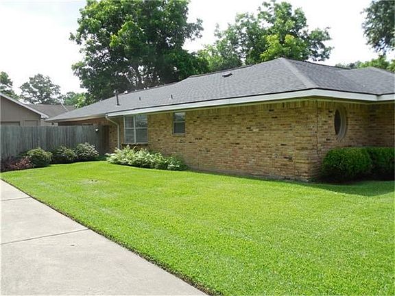 4th image of 1309 Minchen Dr