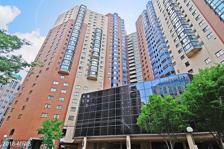 1st image of 900 N Stafford St APT 1818