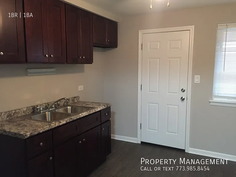 2800 Burr Oak Ave — Photo 12
