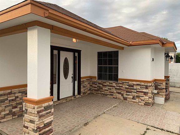 2nd image of 3410 Eucalyptus Ave