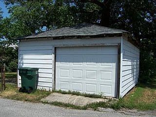 3rd image of 6838 Kansas Ave