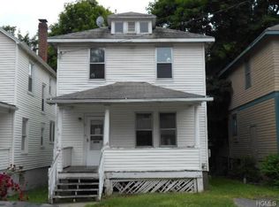 31 Maple St, Newburgh, NY 12550