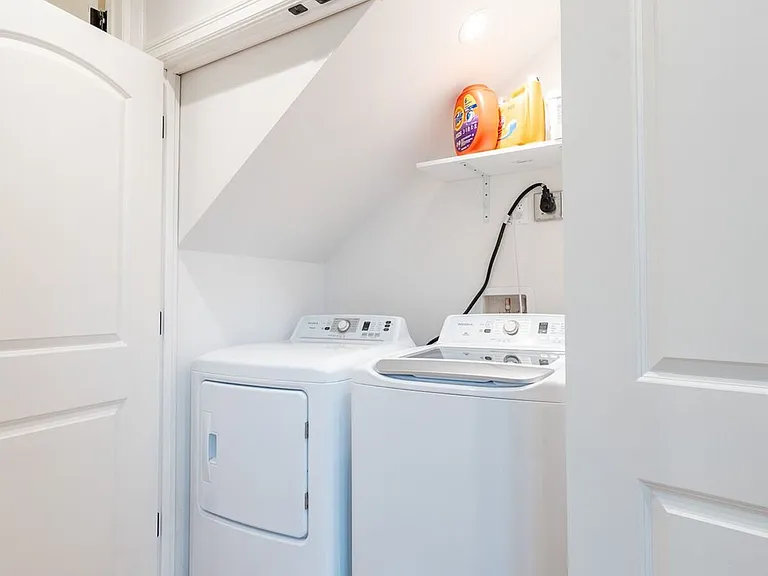 Laundry Room Cabinet