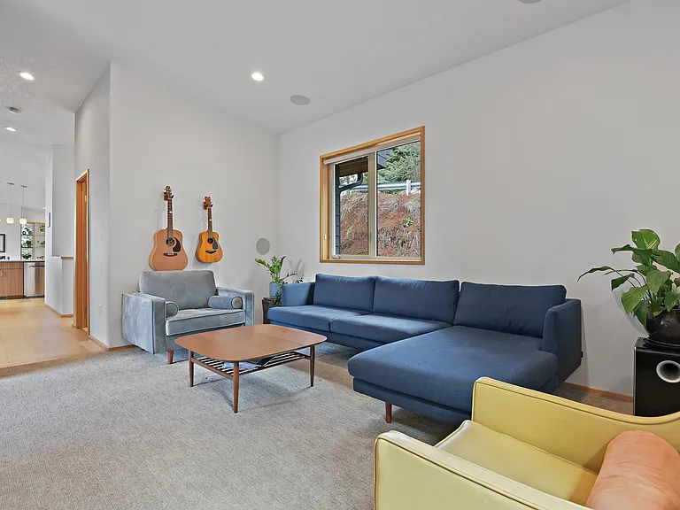 2336 W 1st Ave — Photo 70