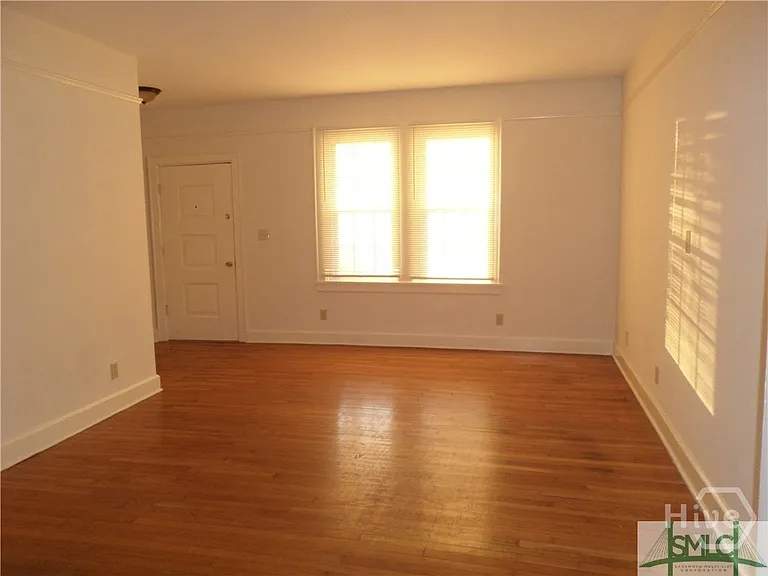 141 Rommel Ave — Photo 2