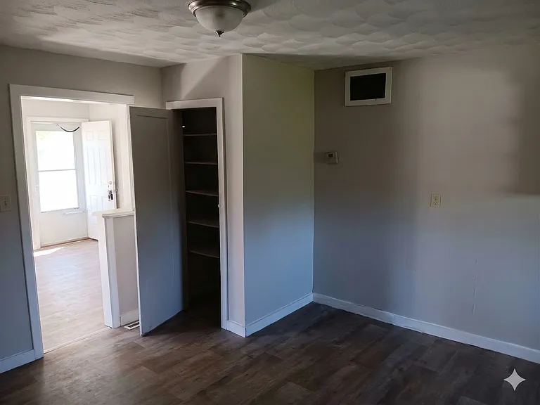 603 Cooper Dr — Photo 7
