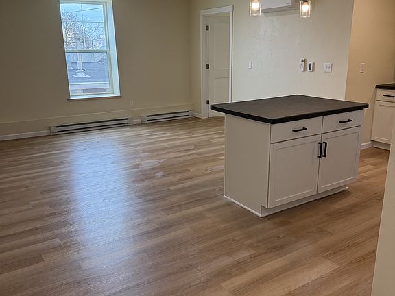 2nd image of 135 N 4th Ave #4