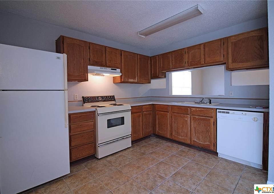 1st image of 2105 Dickens Dr