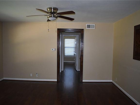 4th image of 308 S 4th St