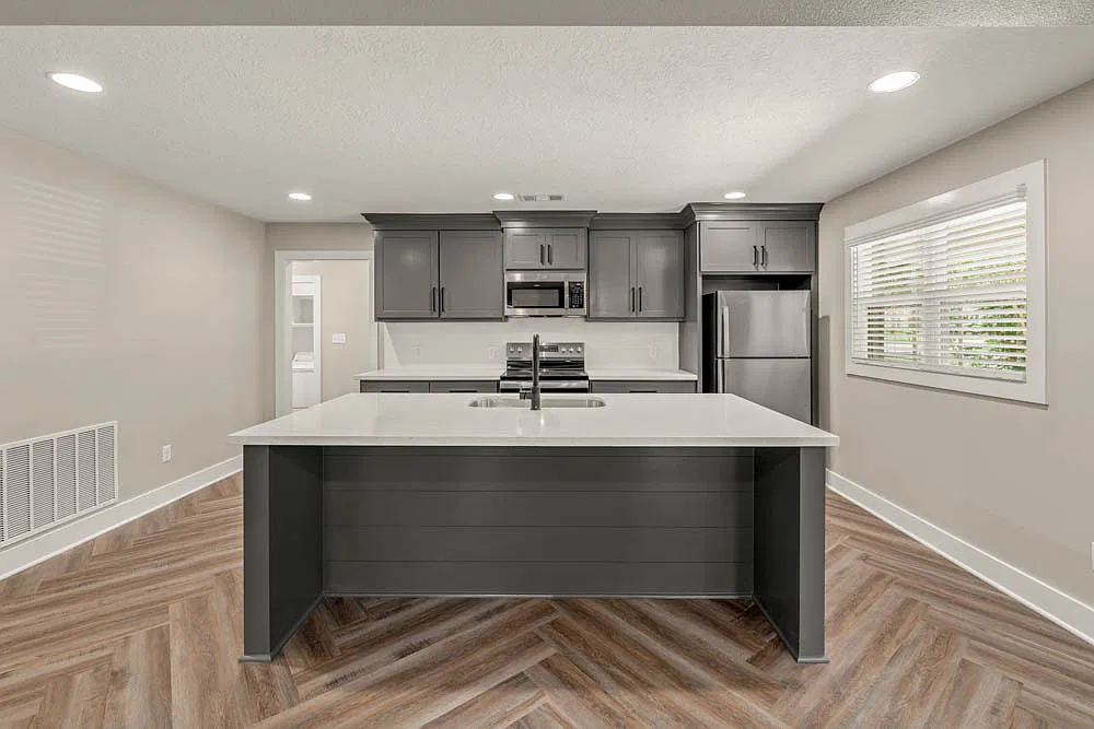 4 bed, 4.5 bath, 2000 sqft, $3,600 — Photo 1