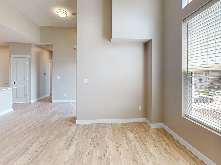 2500 Hudson Way — Photo 24