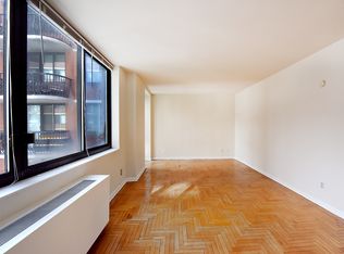 343 E 74th St APT 10D, New York, NY