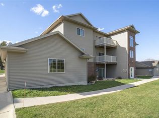 3834 W 4th St UNIT 4, Waterloo, IA 50701