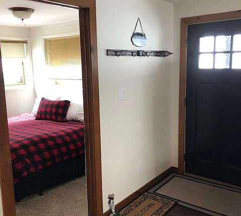 5th image of 1771 Alpine Dr #B