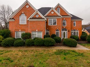 2171 Bay Pointe Dr, Hixson, TN 37343