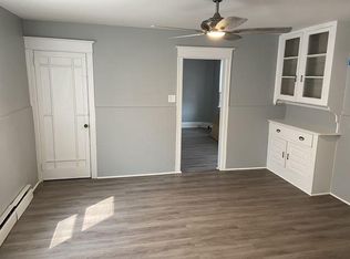 110 W Chocolate Ave APT 2, Hershey, PA 17033
