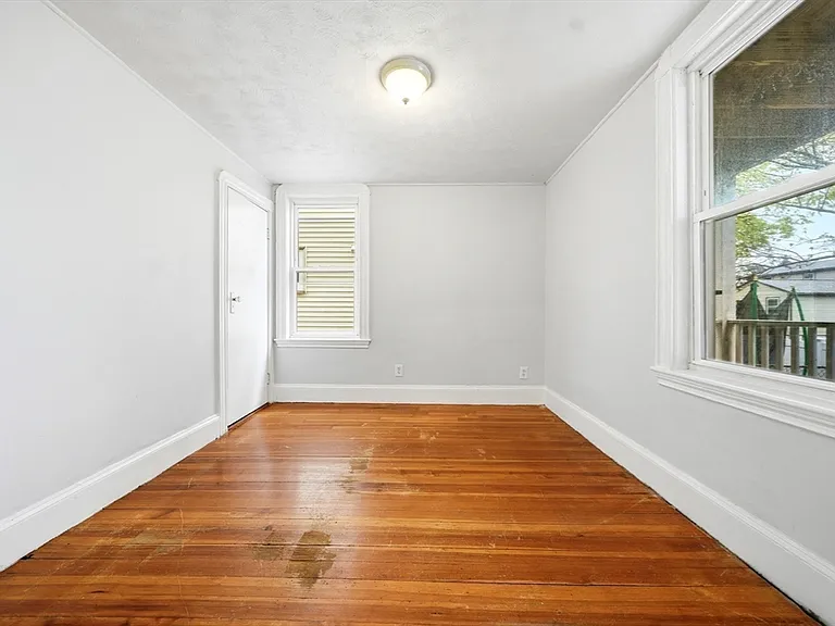 78 Mills St #1 — Photo 10