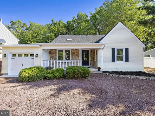 247 Jennings Rd, Manahawkin, NJ 08050