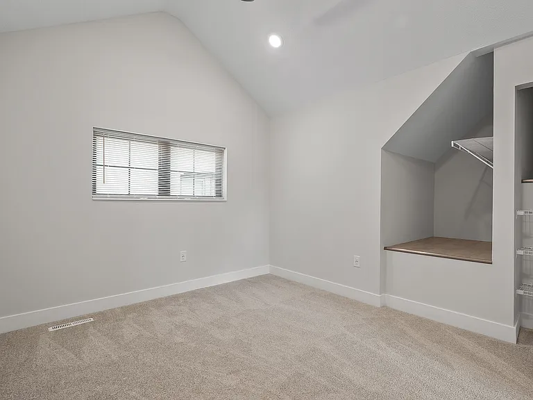 2413 1st Ave S #103 — Photo 30