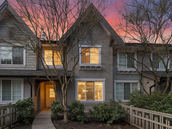 8415 Cumberland Pl #76, Burnaby, BC V3N 5C3