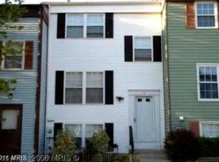 12 Bohn Ct, Rosedale, MD 21237
