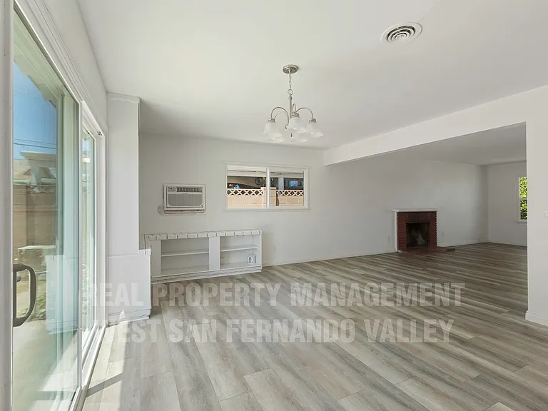 7749 Kentland Ave — Photo 11