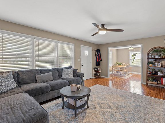 5th image of 81 Crestview Dr