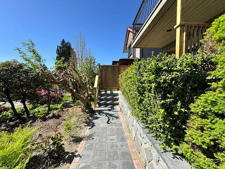 1140 Cloverley St #1140 — Photo 12