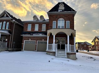 648 Fleetwood Dr, Oshawa, ON L1K 1A4