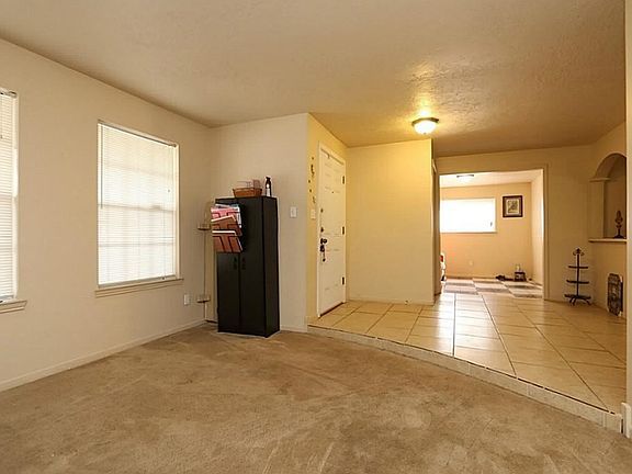 2nd image of 14330 Woodforest Blvd