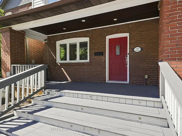 222 Hillsdale Ave E — Photo 3