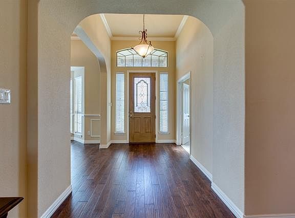 4th image of 5078 Red Oak Dr