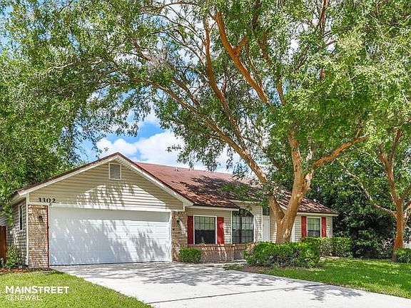 3rd image of 3302 Deerfield Pointe Dr