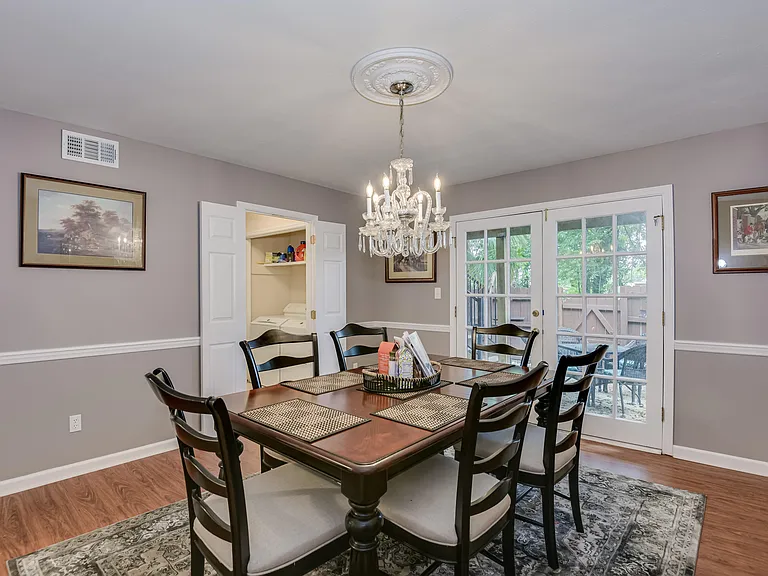 324 Laurens St SW #B — Photo 15