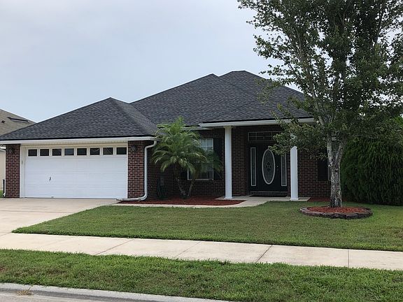 4th image of 2426 Bentshire Dr