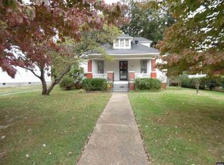 615 1st St N, Union City, TN 38261