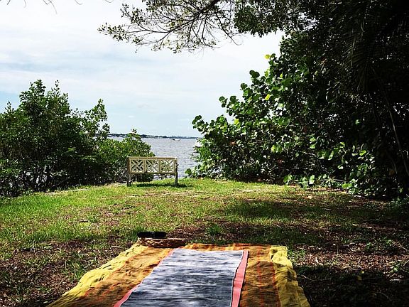 private neighborhood area