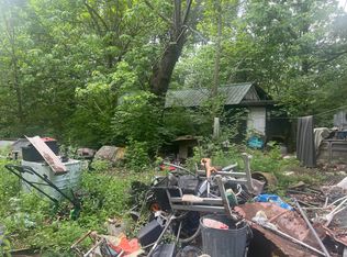 251 Pinecrest Dr, Shepherdsville, KY 40165