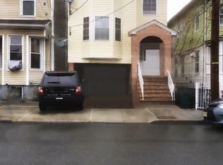 155 Franklin St, Elizabeth, NJ 07206