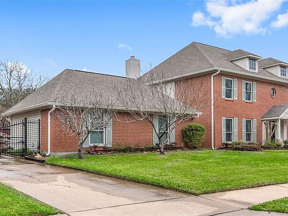 4th image of 6903 Little Redwood Dr