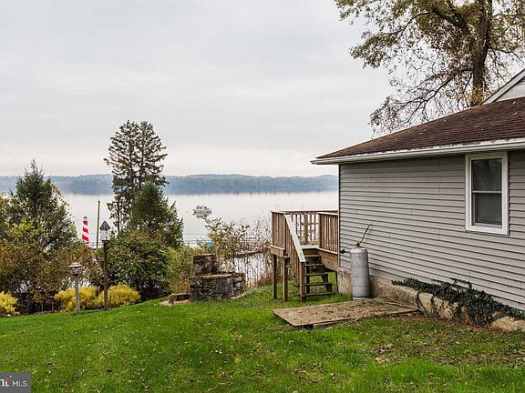 2nd image of 65 Wood Duck Ln