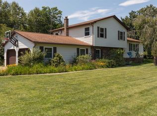 23 Stephen Dr, Hopewell Junction, NY 12533