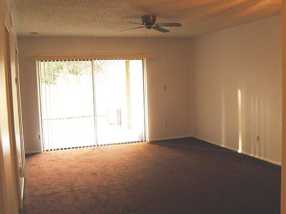 3rd image of 556 Trellis Ct