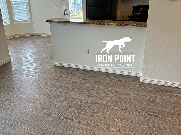 11139 W Brassy Cove Loop — Photo 3